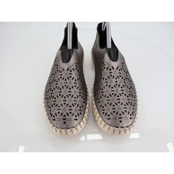 Ilse Jacobsen Women Tulip Slip On Shoe Size 40 10 Grey Metallic Perforated Vegan - Picture 3 of 10